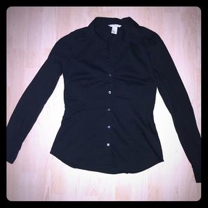 **3/$15** H&M Black cotton button down - Size 6
